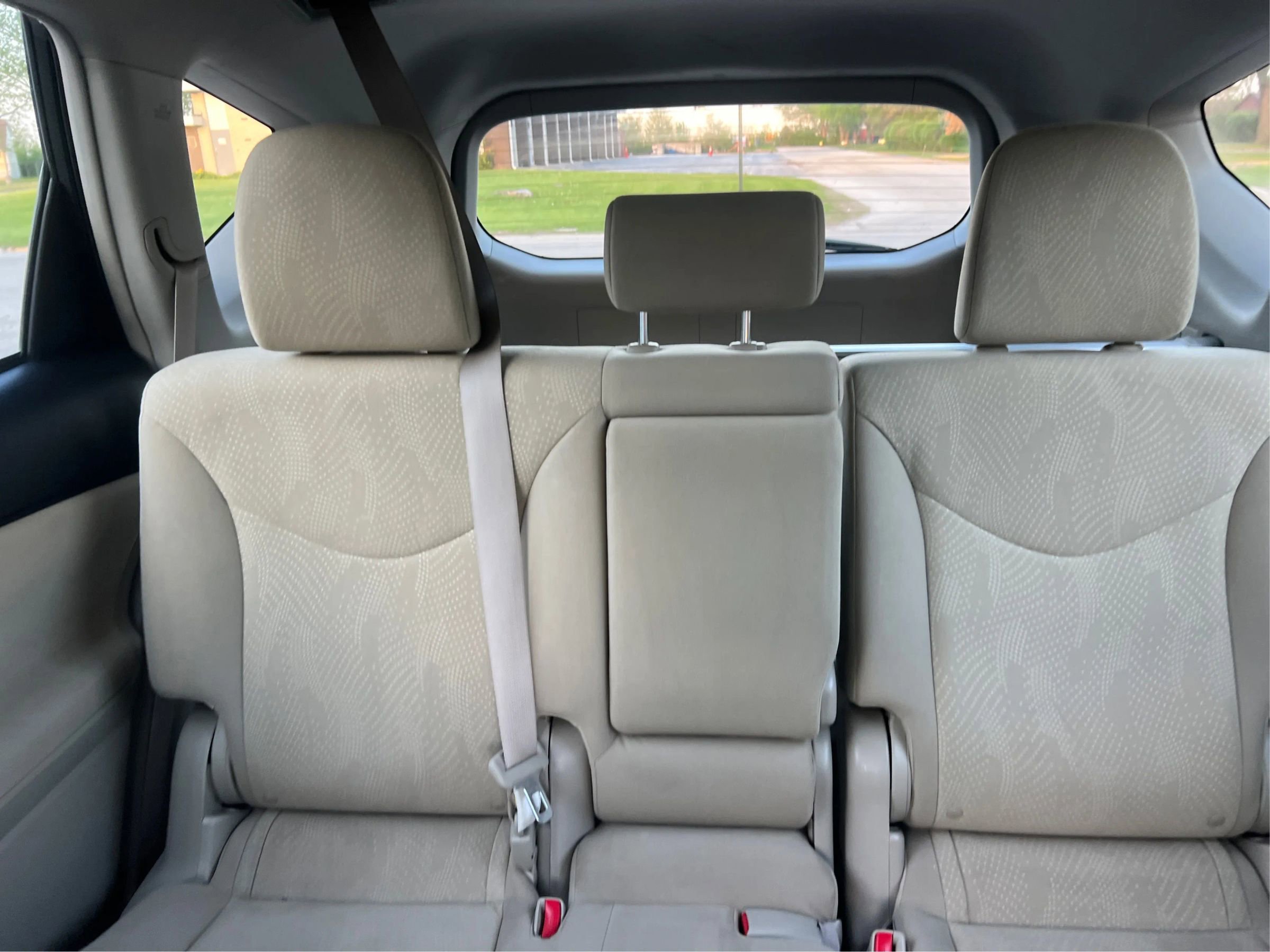 Used 2014 Toyota Prius V Three FWD image 17