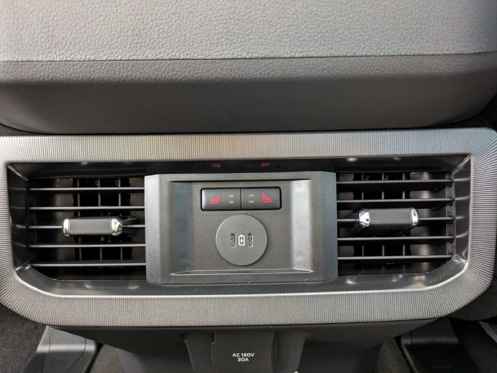 New 2027 Ford F450 Platinum AWD/4WD image 14