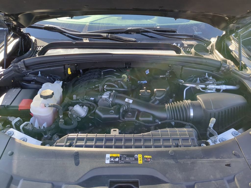 Used 2024 Jeep Grand Cherokee L Limited w/ Luxury Tech Group II image 34