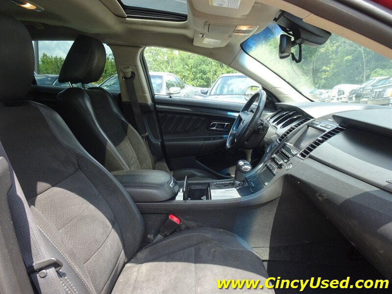 Used 2010 Ford Taurus SHO AWD/4WD image 15