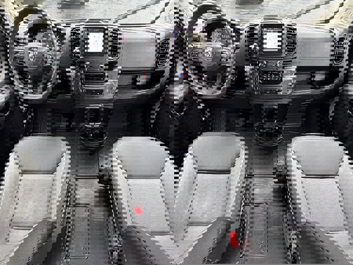 Used 2025 RAM ProMaster 2500 w/ Convenience Group image 20