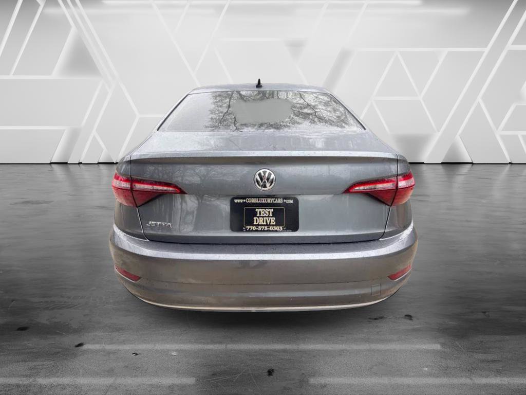 Used 2021 Volkswagen Jetta R-Line image 9