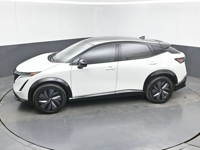 Used 2023 Nissan Ariya AWD image 37