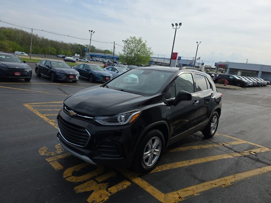 Used 2018 Chevrolet Trax LT w/ Driver Confidence Package image 9