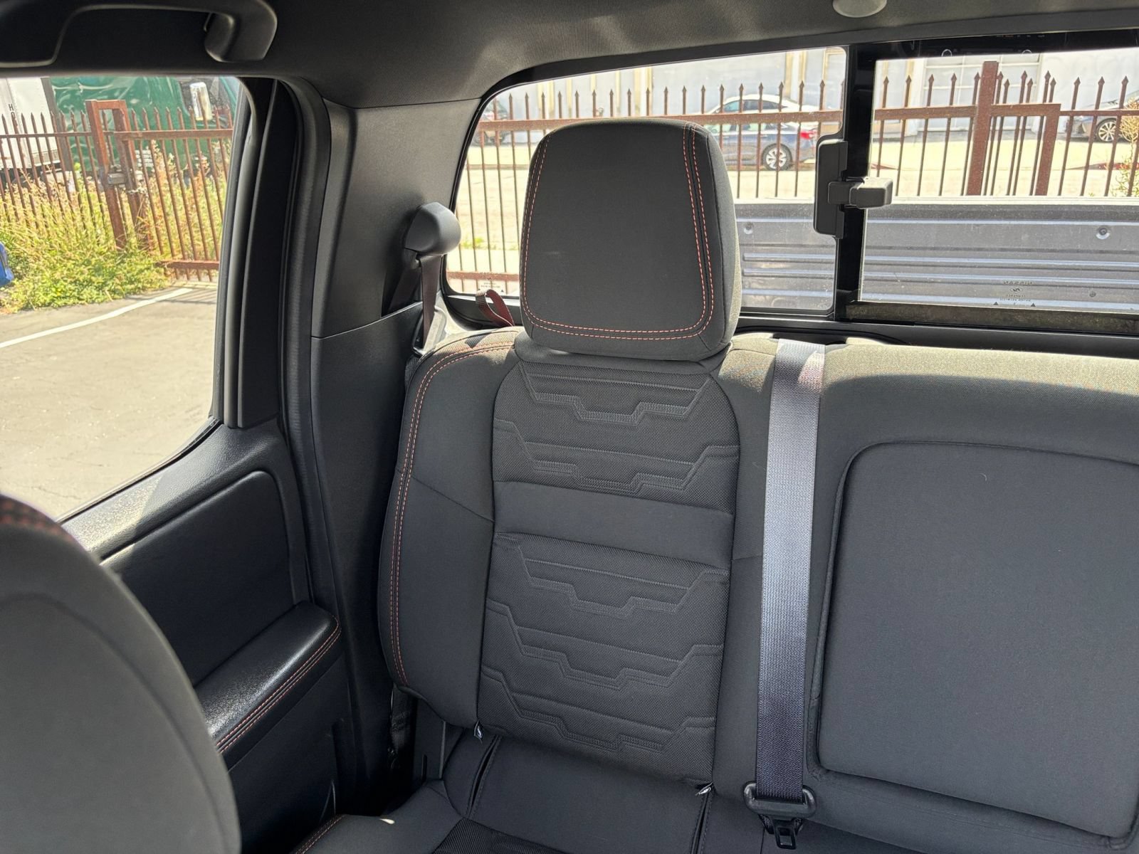 Used 2026 Nissan Frontier PRO-4X AWD/4WD image 39