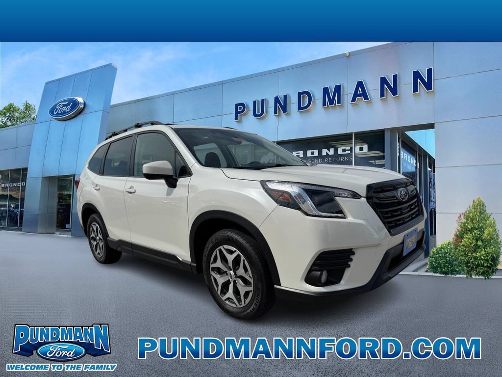 Used 2022 Subaru Forester Premium w/ Popular Package #1 AWD/4WD image 1