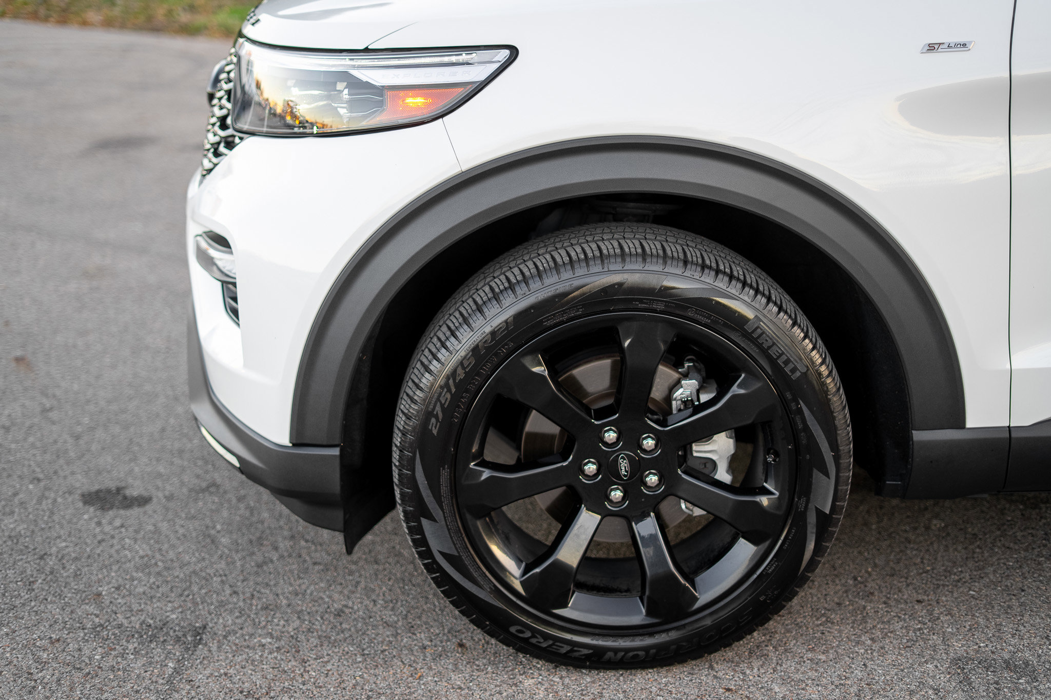 Used 2023 Ford Explorer ST-Line image 9