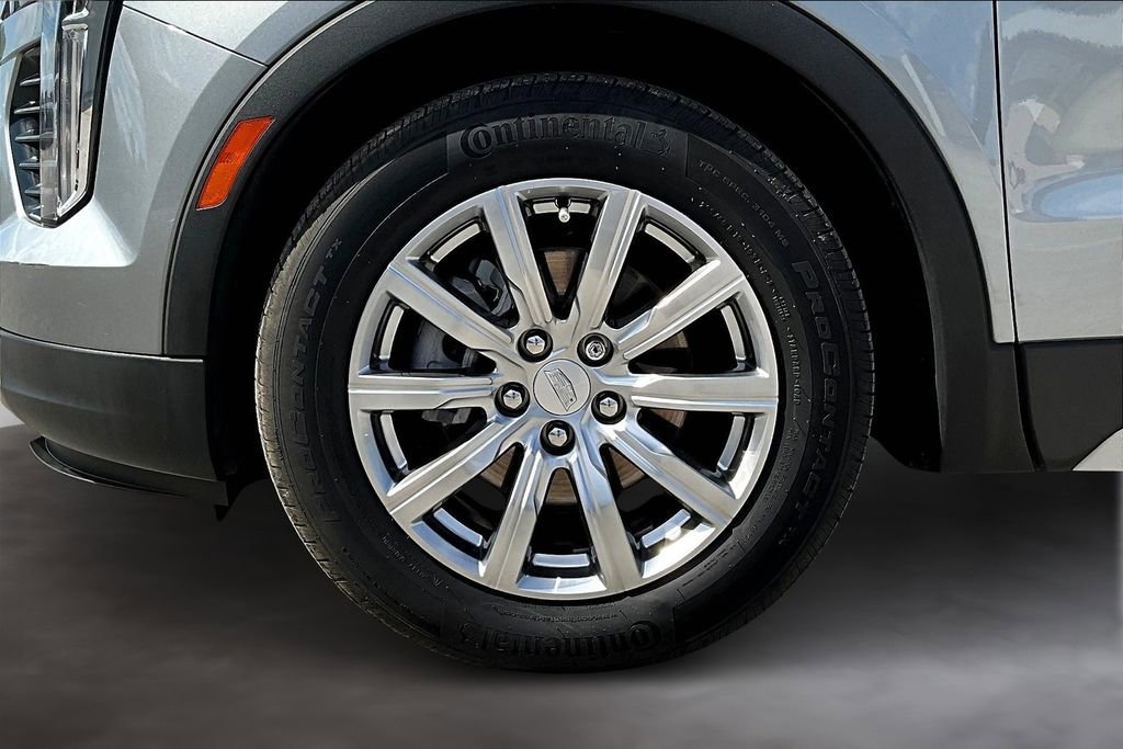 Used 2023 Cadillac XT4 Premium Luxury image 39