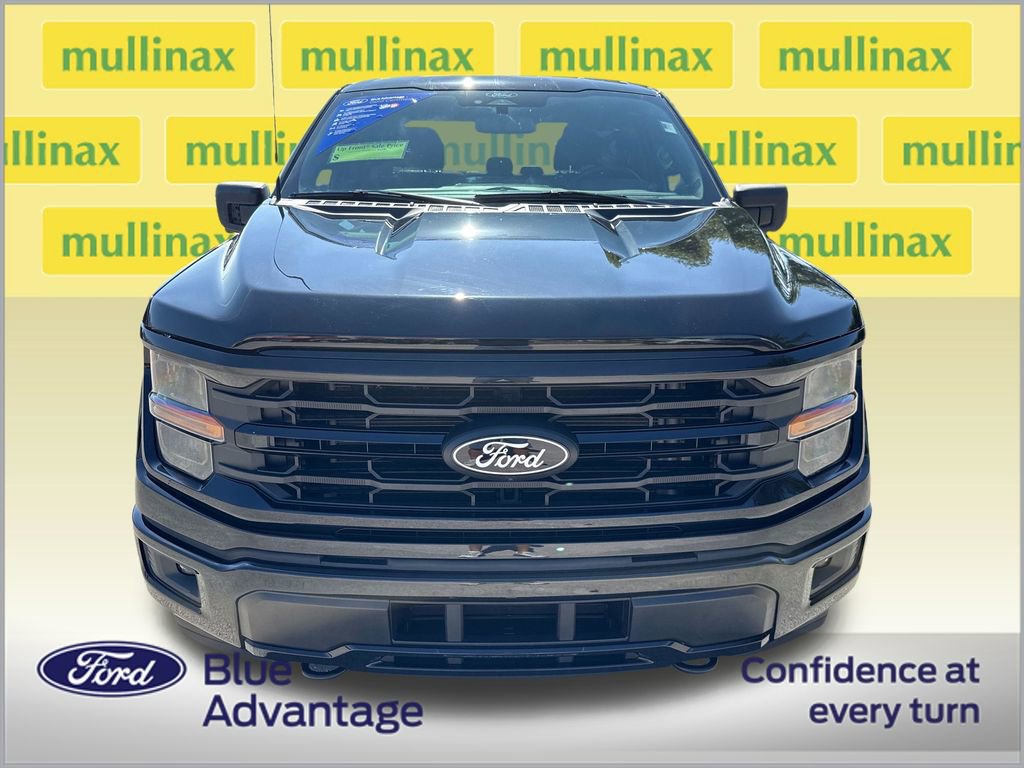 Certified 2024 Ford F150 XLT w/ XLT Black Appearance Package AWD/4WD image 11