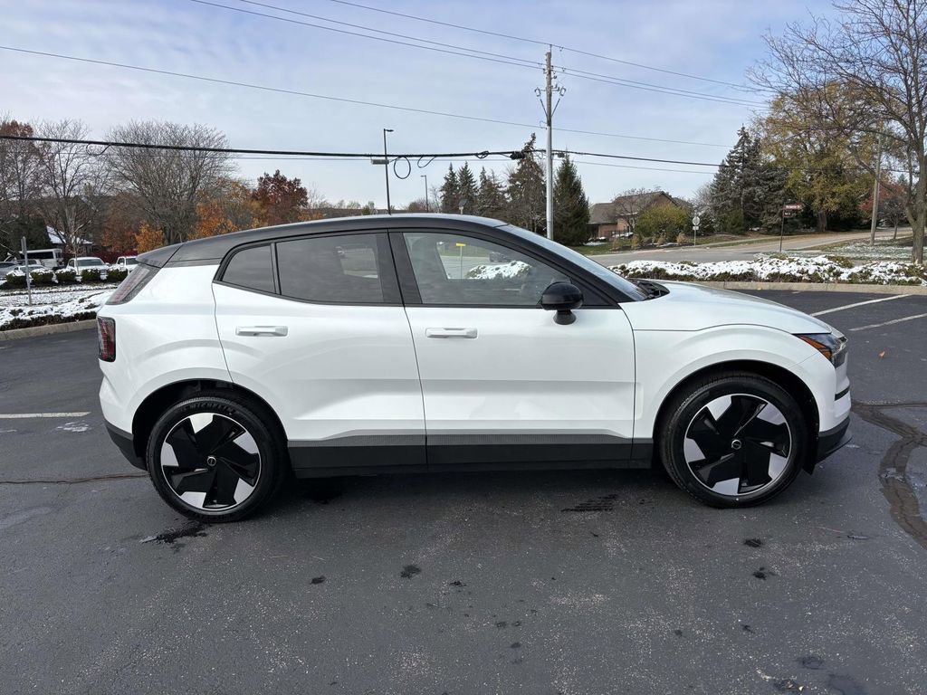 New 2026 Volvo EX30 Plus image 8