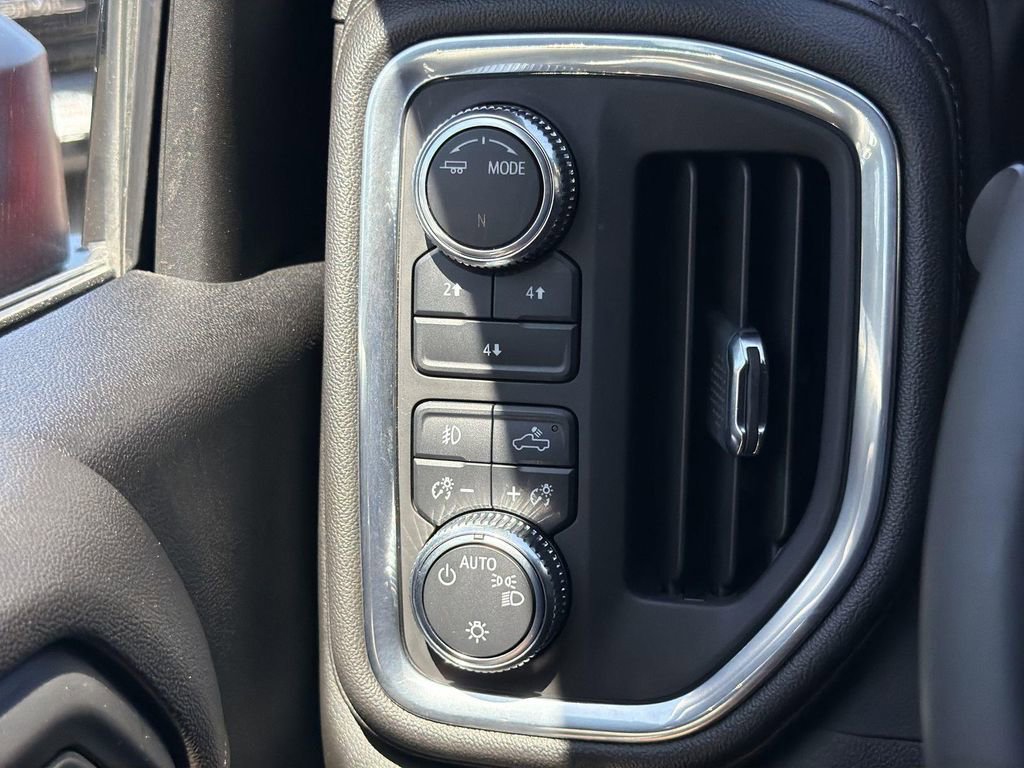 Used 2023 GMC Sierra 3500 SLE w/ SLE Value Package image 16