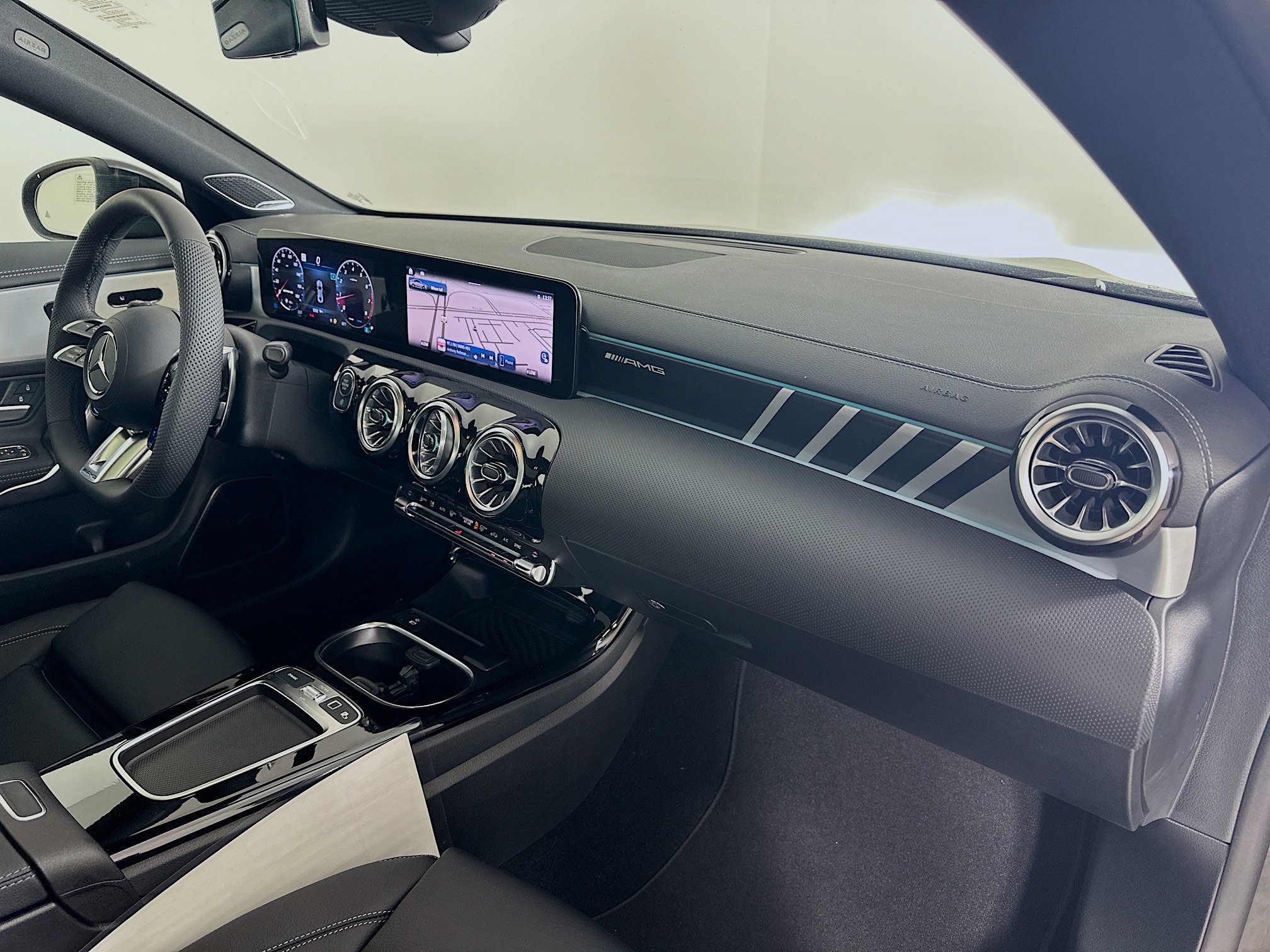 Certified 2026 Mercedes-Benz CLA 35 AMG CLA 35 AMG image 37