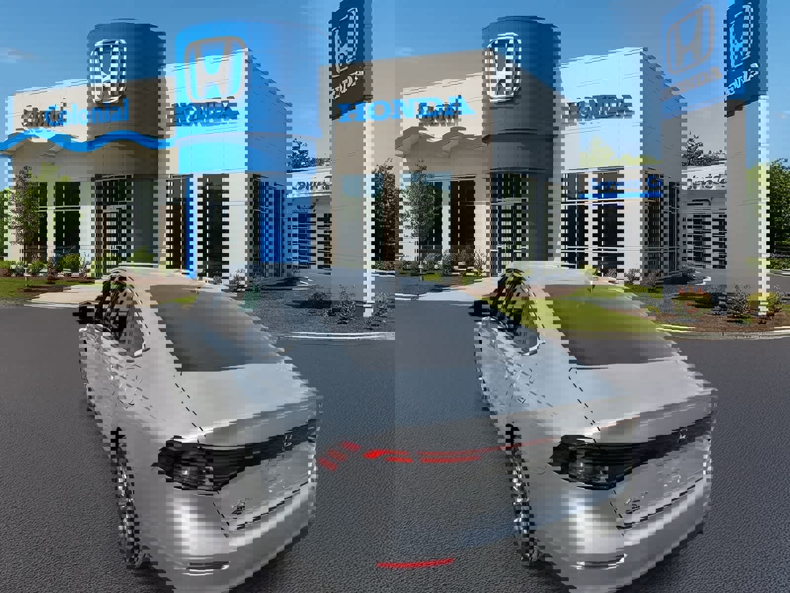 Used 2024 Honda Accord EX image 4