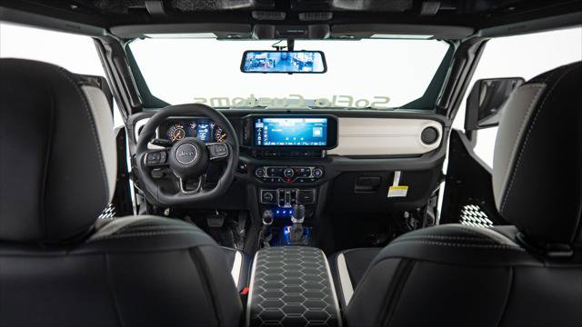 Used 2025 Jeep Gladiator Sport image 41