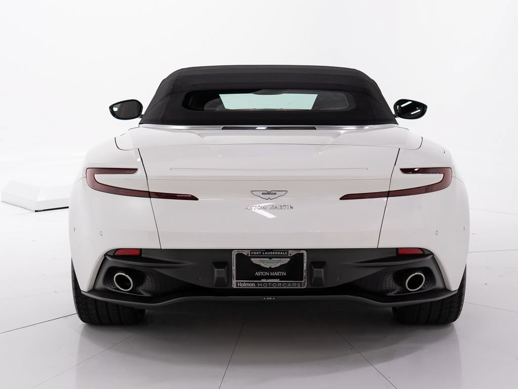 Used 2021 Aston Martin DB11 Volante RWD image 13