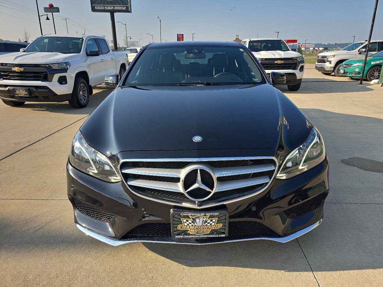 Used 2015 Mercedes-Benz E 400 4MATIC Sedan image 8