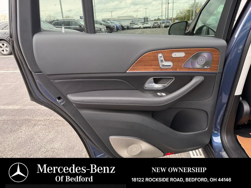 New 2026 Mercedes-Benz GLS 450 4MATIC image 21