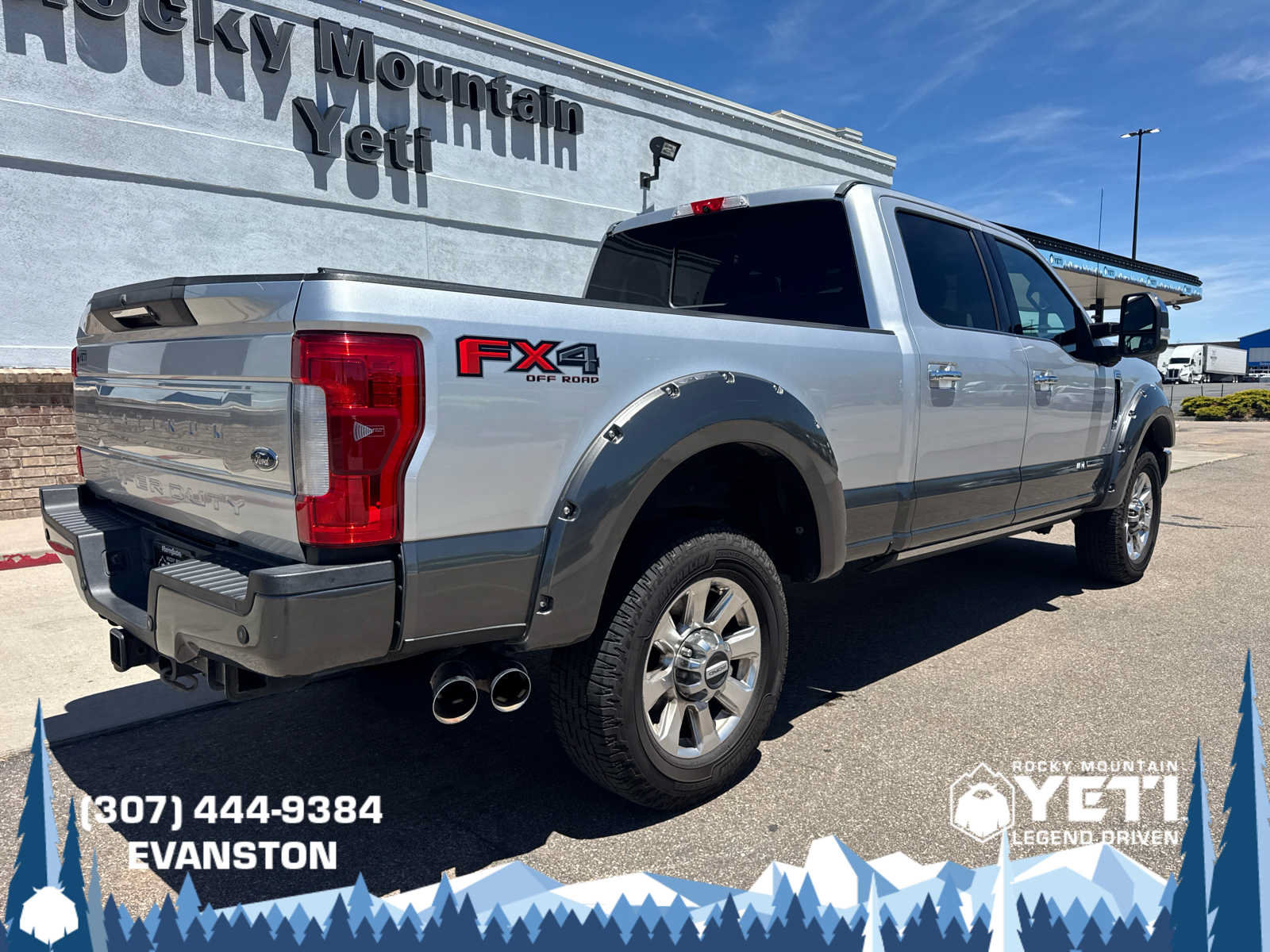 Used 2017 Ford F250 Platinum w/ Platinum Ultimate Package AWD/4WD image 3