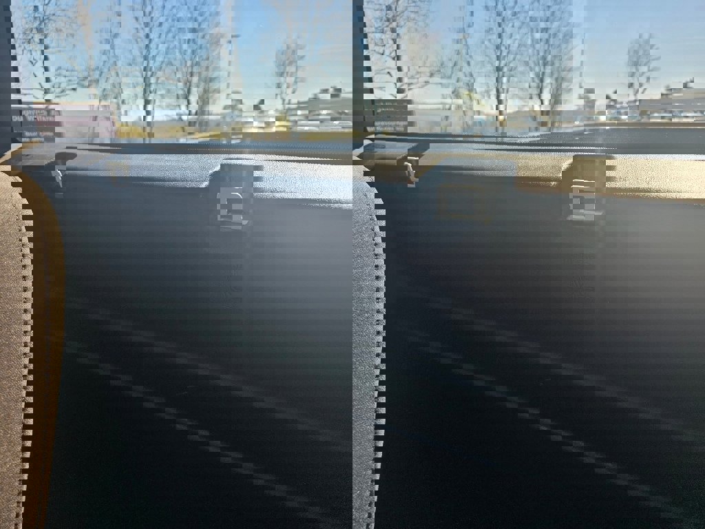 Used 2025 Chevrolet Silverado 1500 W/T image 21