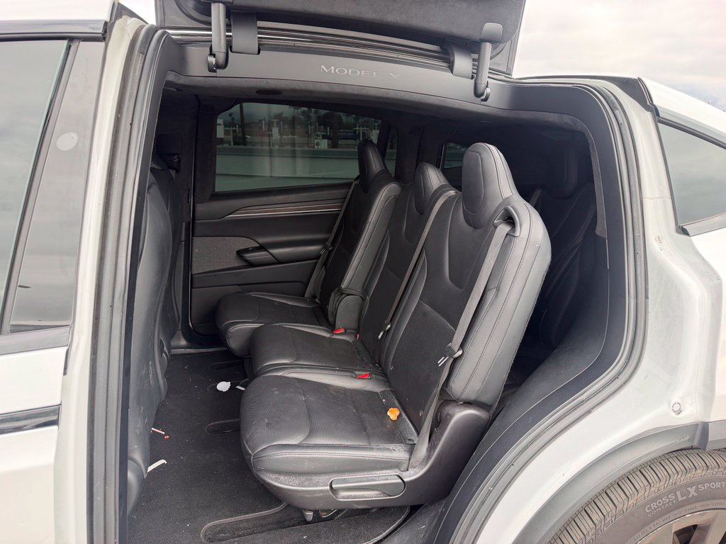 Used 2023 Tesla Model X AWD/4WD image 4