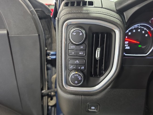 Used 2019 Chevrolet Silverado 1500 LT w/ All-Star Edition AWD/4WD image 19