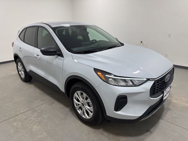 New 2026 Ford Escape Active w/ Active Premium Tech Pack image 3