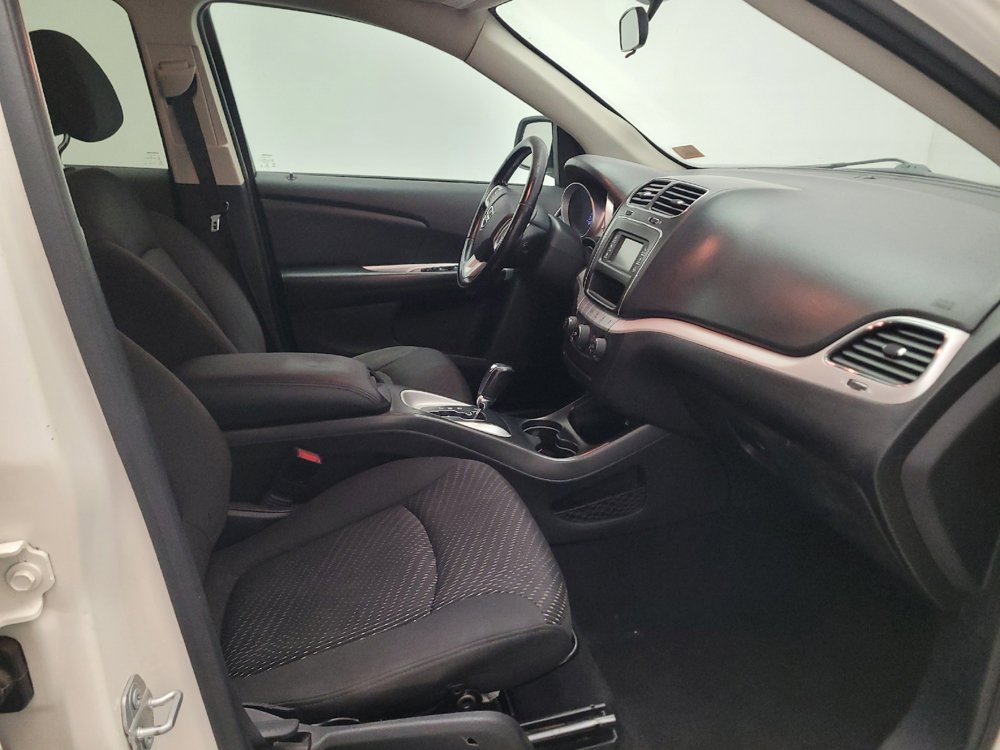 Used 2018 Dodge Journey SE w/ Connectivity Group FWD image 21