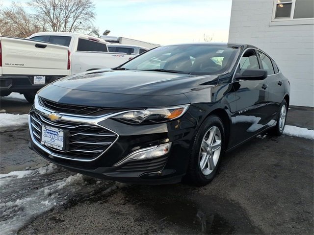 Used 2023 Chevrolet Malibu LS image 3