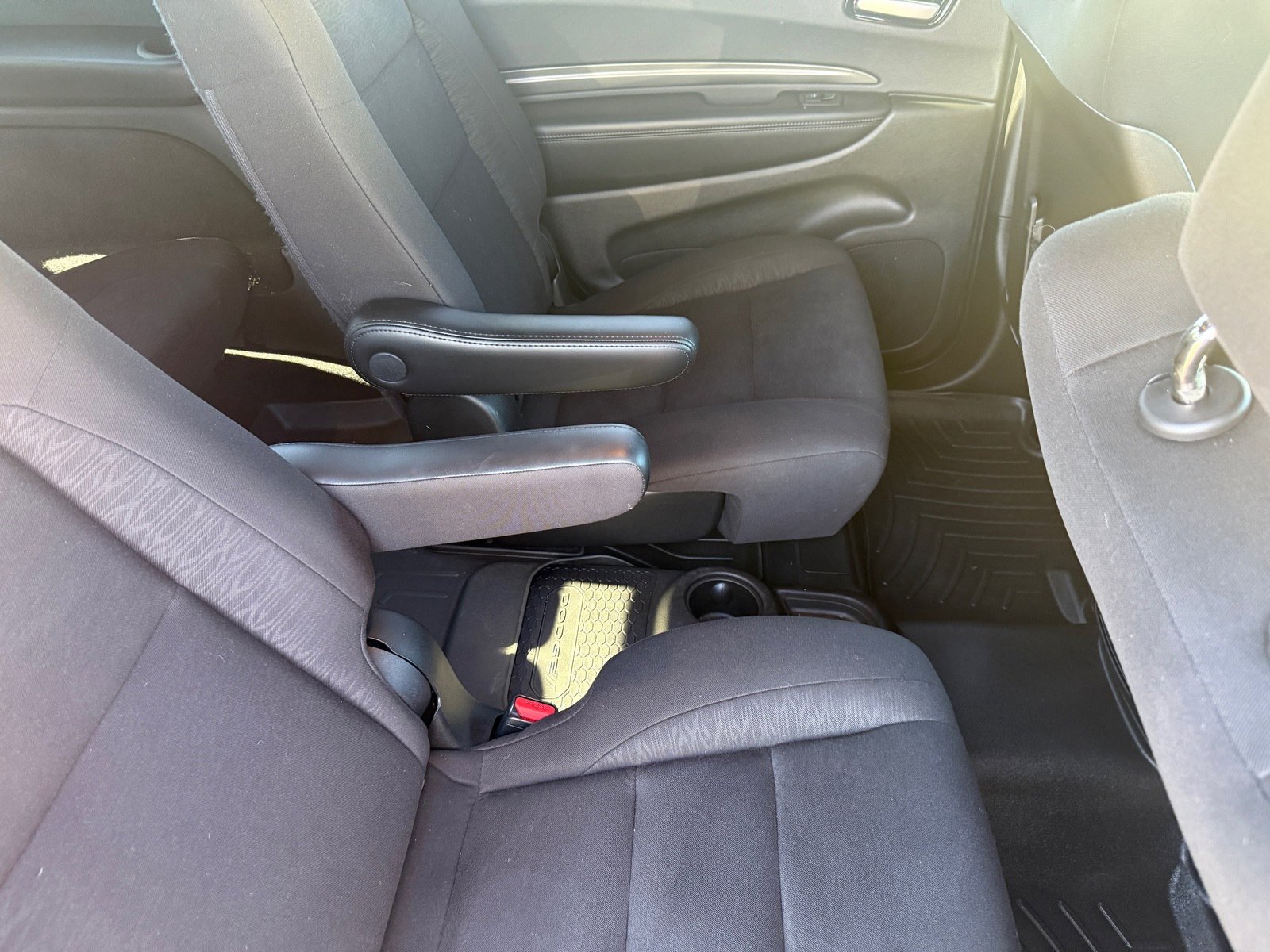 Used 2021 Dodge Durango SXT image 28