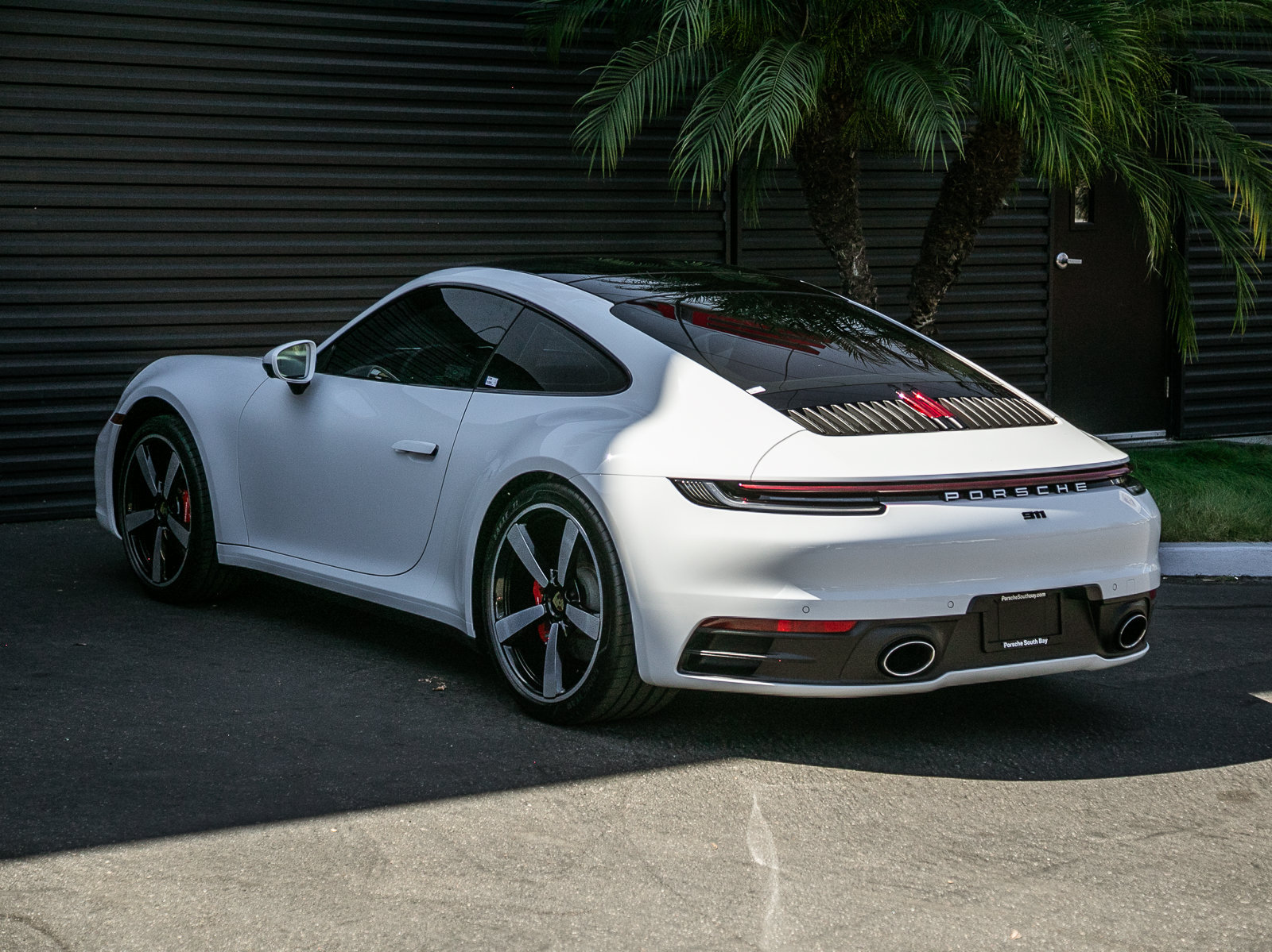 Certified 2024 Porsche 911 Carrera S RWD image 3