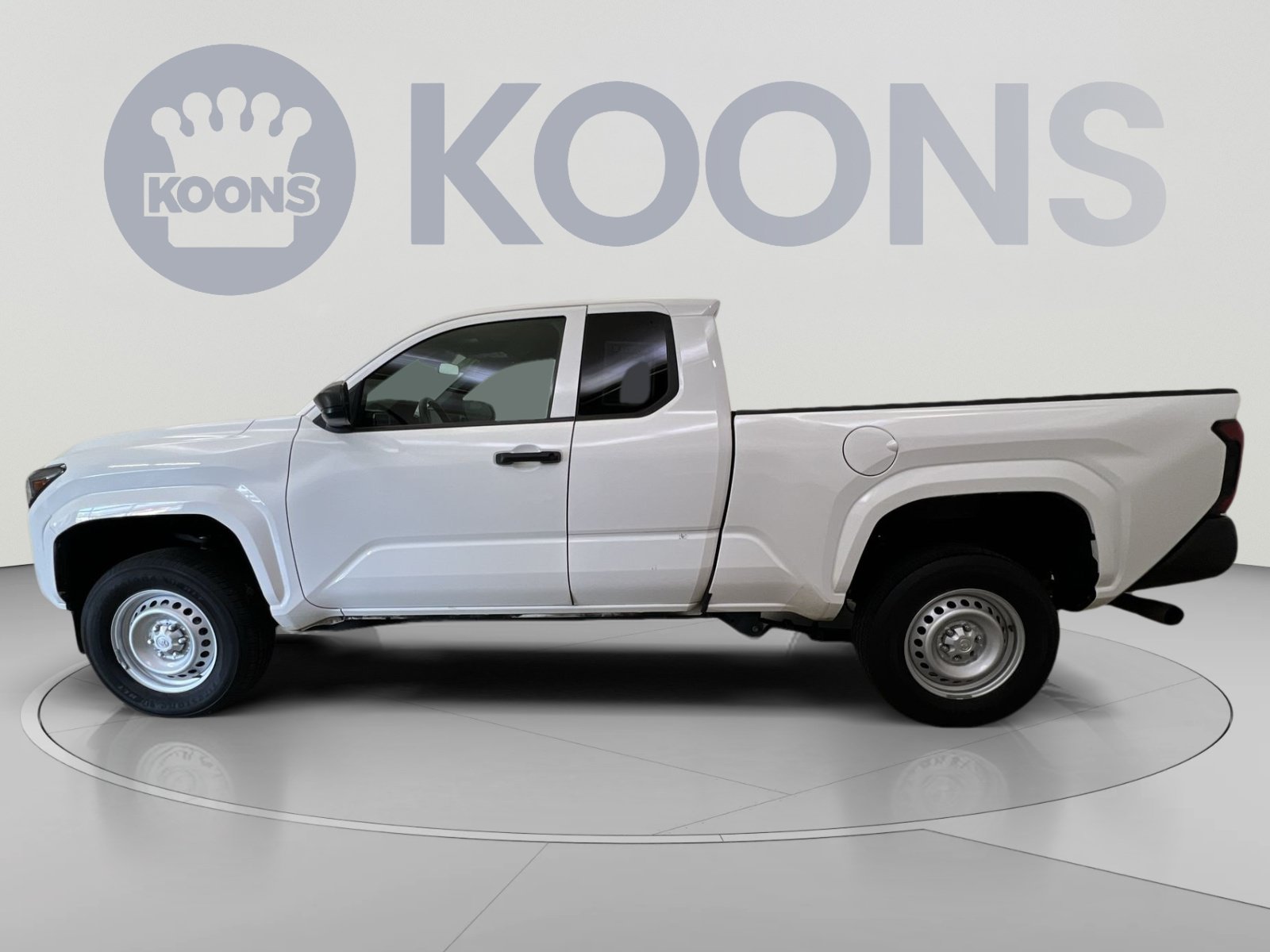 Used 2024 Toyota Tacoma SR RWD image 5
