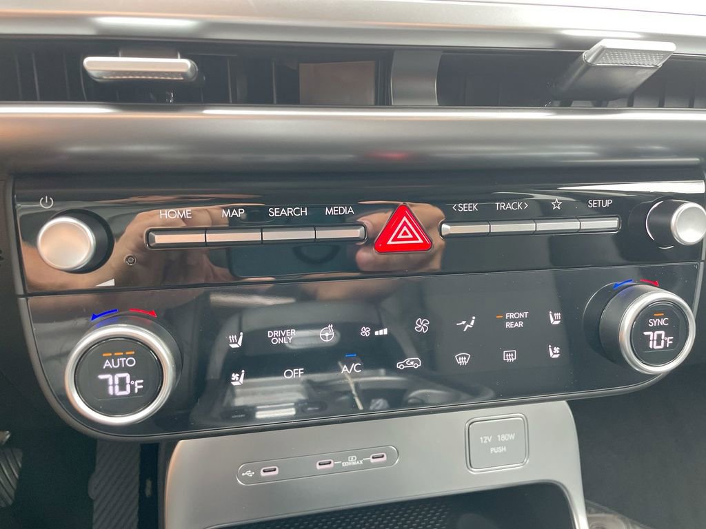 New 2026 Hyundai Ioniq 9 Limited image 44