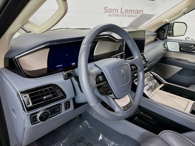 Used 2020 Lincoln Navigator L Black Label w/ Cargo Convenience Package image 9