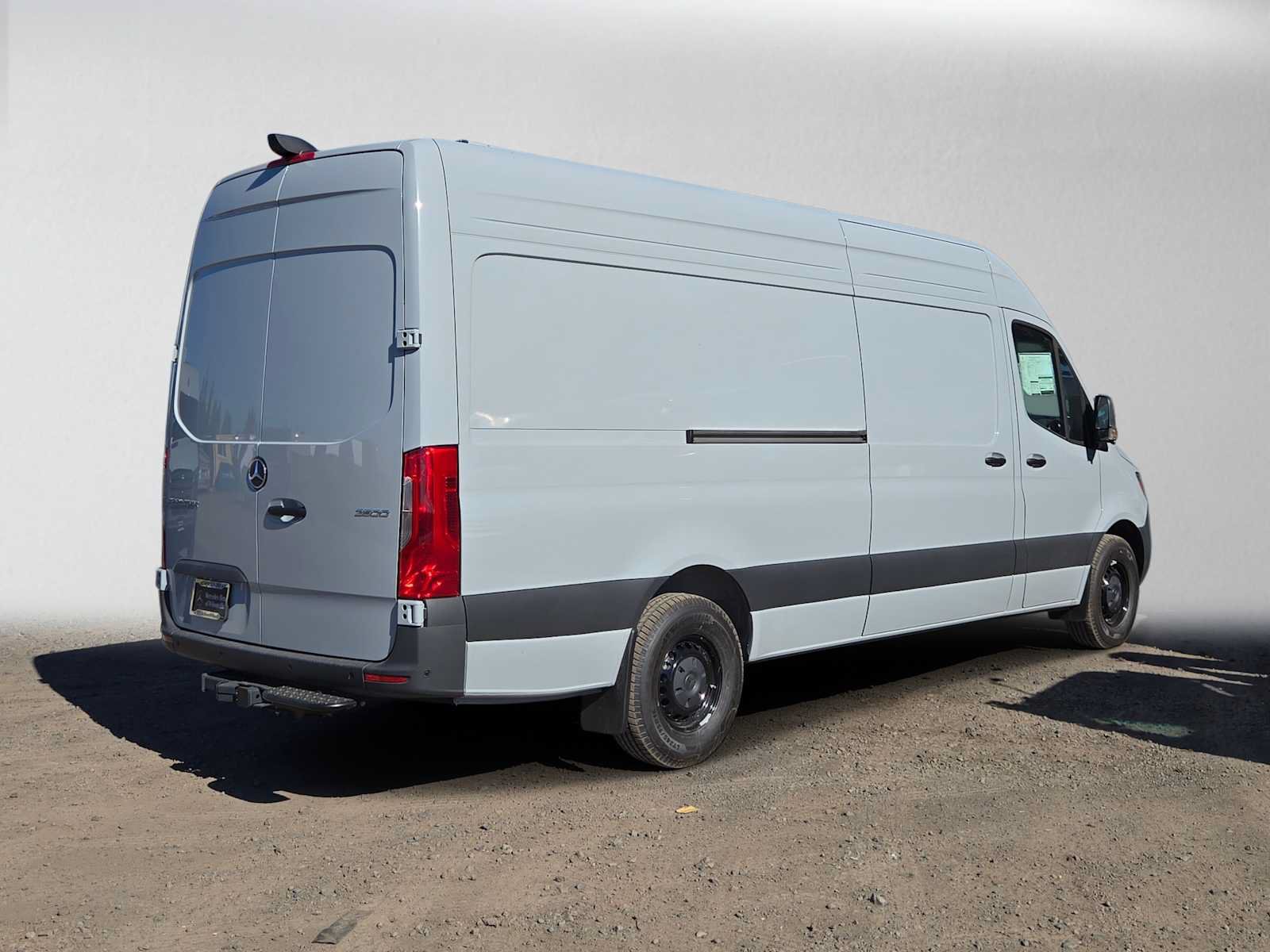 New 2026 Mercedes-Benz Sprinter 2500 image 3
