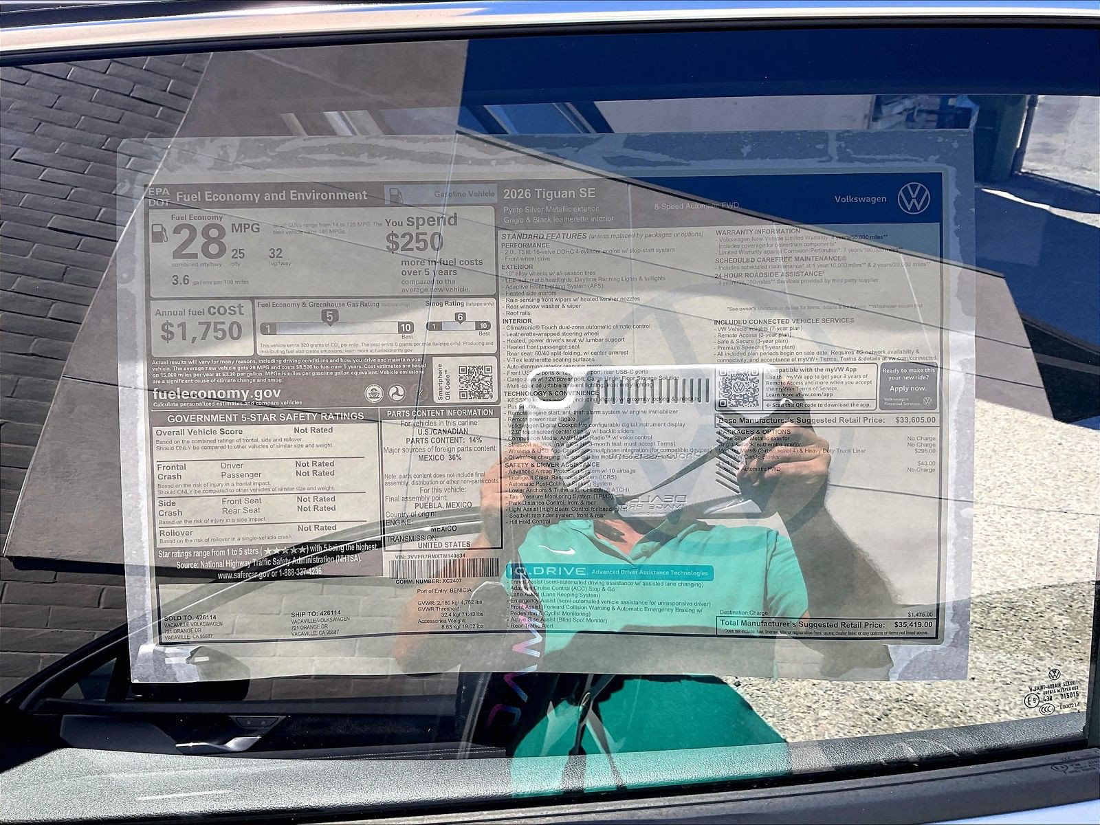 New 2026 Volkswagen Tiguan SE FWD image 12
