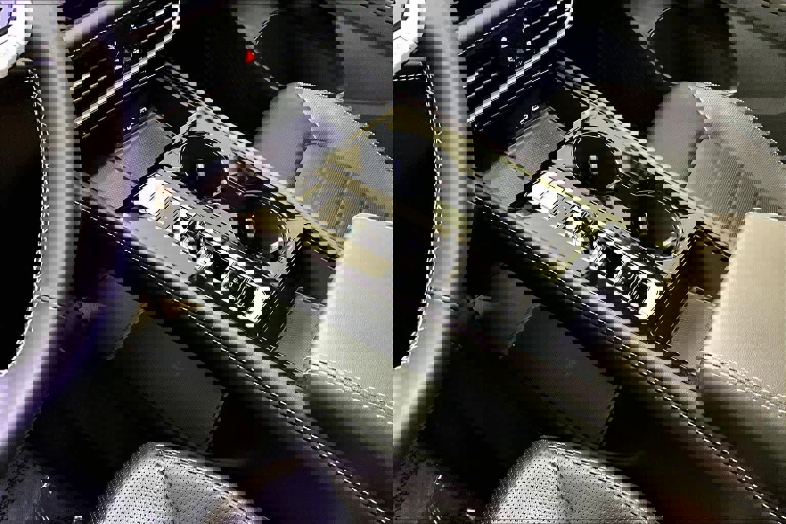 Used 2024 Volkswagen Atlas SEL image 23