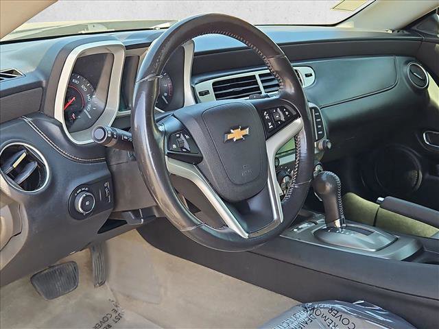 Used 2015 Chevrolet Camaro LT w/ RS Package image 9