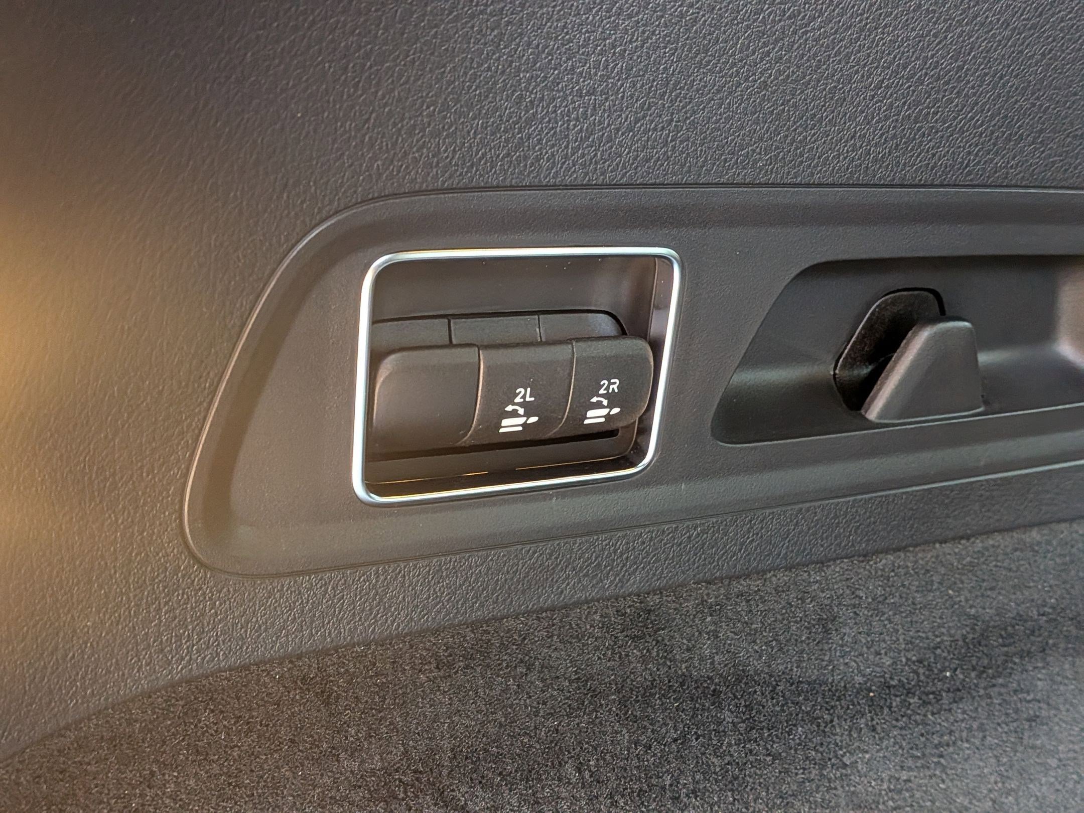 Certified 2025 Mercedes-Benz GLS 450 GLS 450 image 31