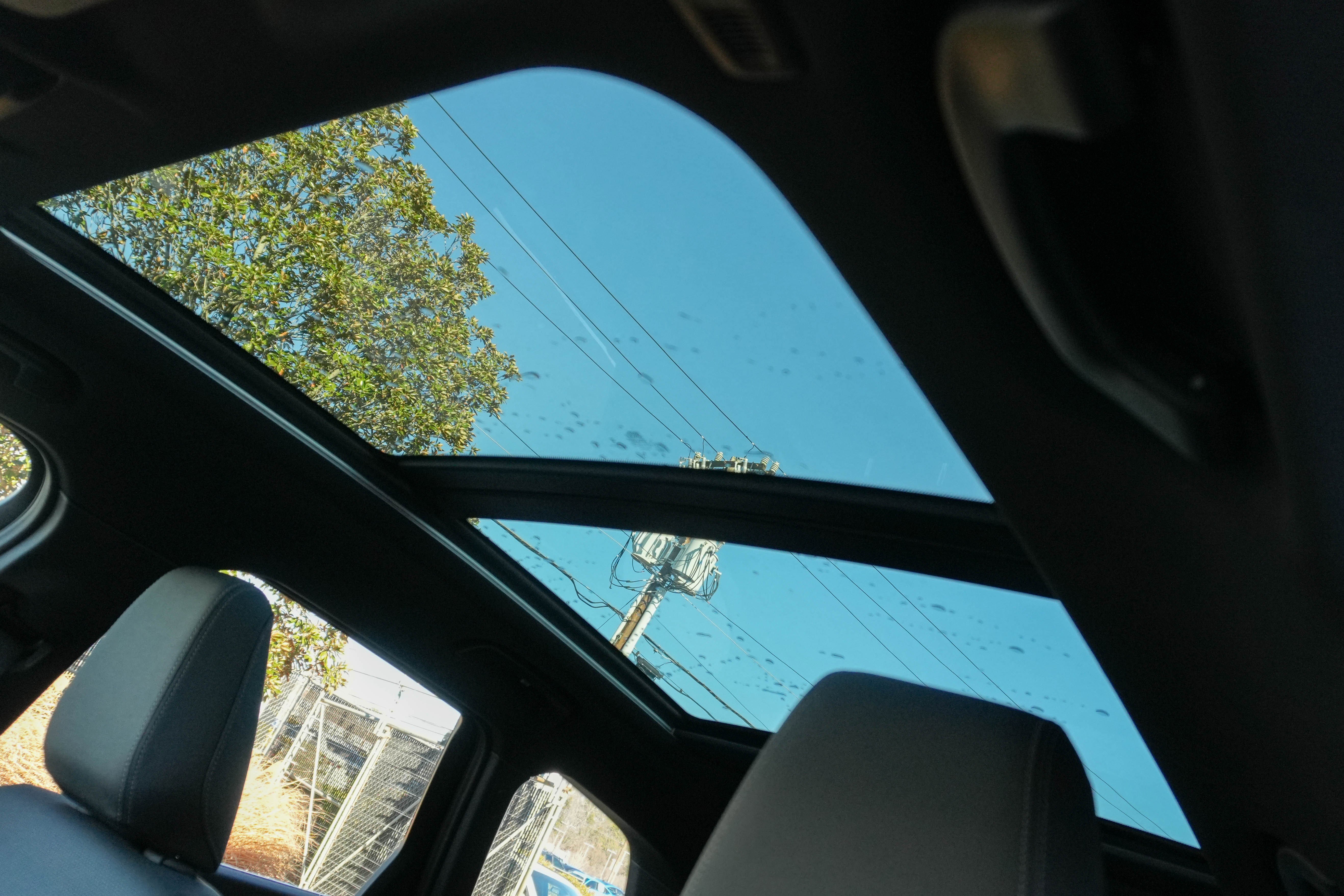 Certified 2023 BMW X1 xDrive28i w/ Convenience Package image 14