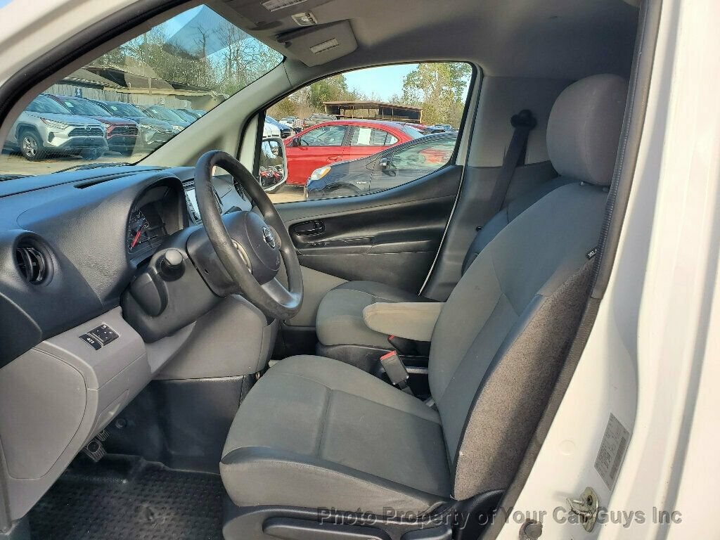 Used 2015 Nissan NV200 SV w/ Technology Package FWD image 25