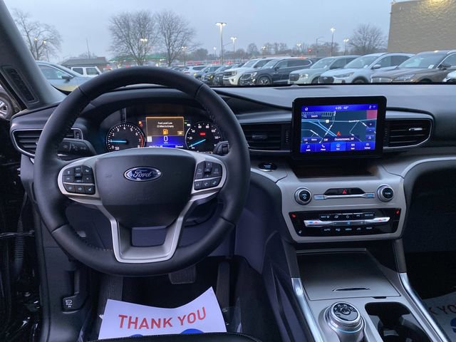 Certified 2023 Ford Explorer XLT w/ Equipment Group 202A image 5