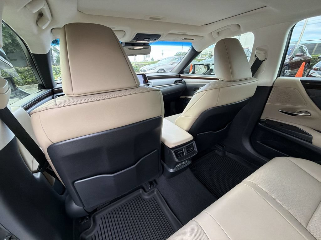 Used 2019 Lexus ES 300h w/ Premium Package FWD image 20