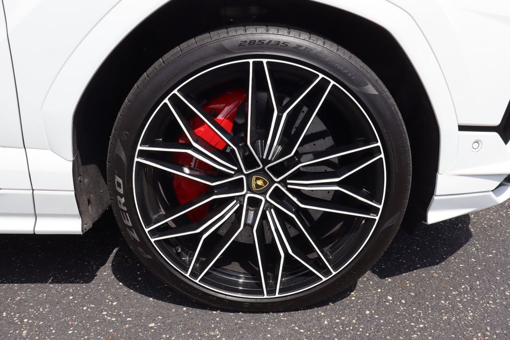 Used 2024 Lamborghini Urus S AWD/4WD image 39