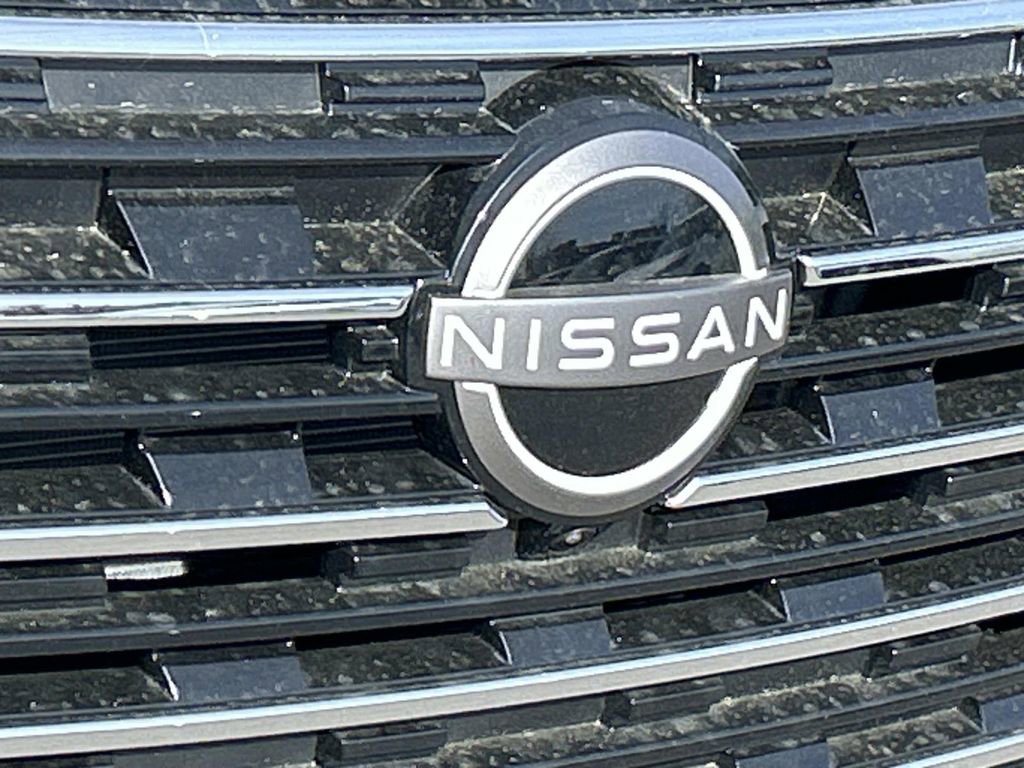 New 2026 Nissan Rogue Platinum AWD/4WD image 11