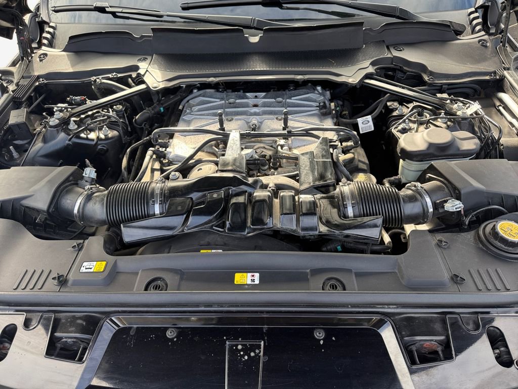 Used 2019 Land Rover Range Rover Sport Supercharged AWD/4WD image 23