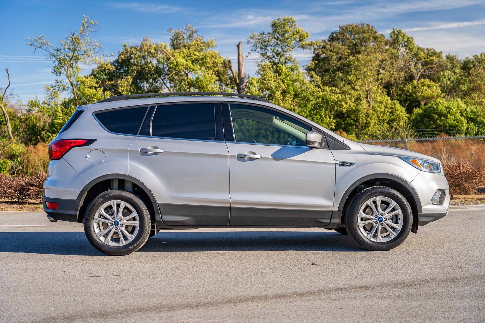 Used 2019 Ford Escape SEL image 8