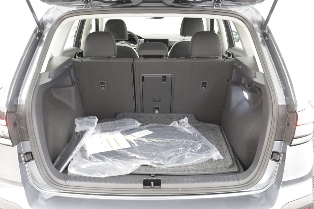 New 2026 Volkswagen Taos S AWD/4WD image 18
