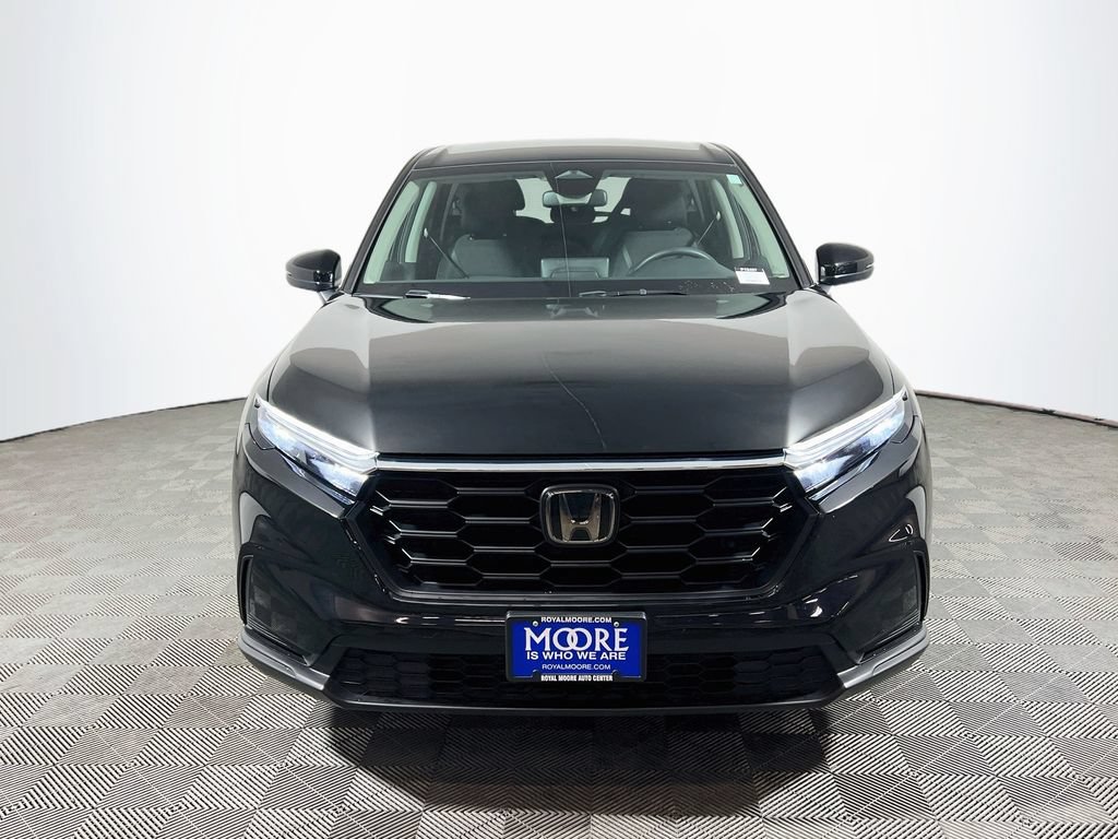 Used 2025 Honda CR-V LX image 2