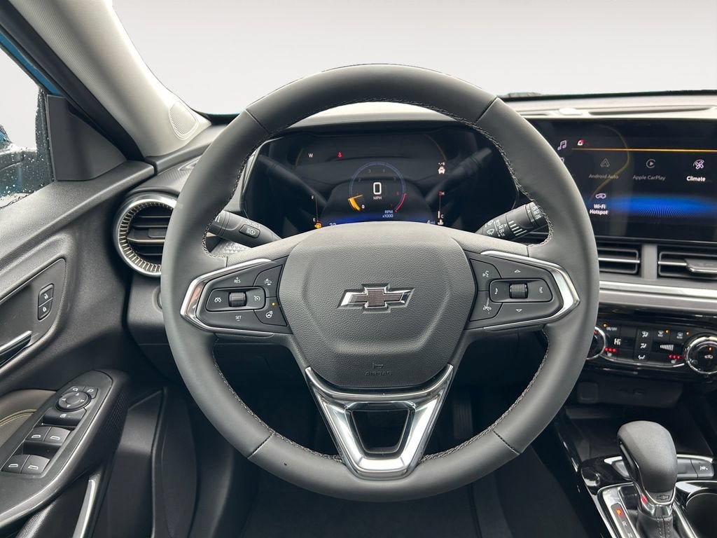 New 2026 Chevrolet Trax ACTIV w/ Sunroof Package FWD image 14