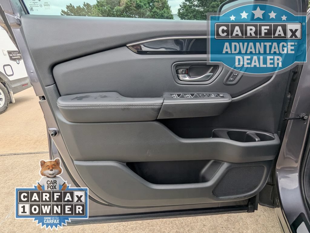 Used 2025 Honda Pilot EX-L image 14
